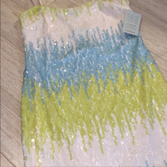 💋NWT Soloiste Sequin Mini Dress in Multi Pink - Picture 5 of 5